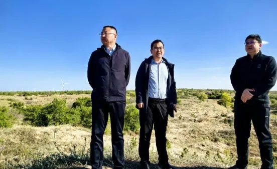 邱军实地调研重点项目建设和安全生产02.jpg